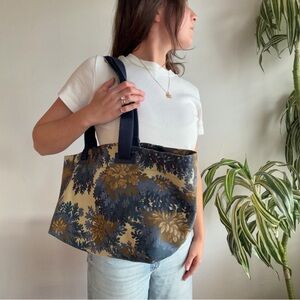 Vintage Floral Canvas Tote Bag with Blue and Green Accents
